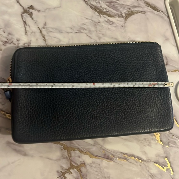 NWT Navy Stage Coach Wristlet, large enough for my iPhone 8”x5” - Picture 3 of 4